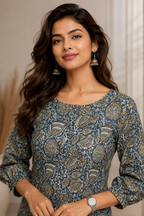 Blue & Mustard Paisley Printed Straight Kurta