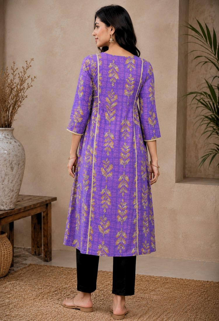 avAraNIya® Purple Floral Printed A-Line Kurti for Women