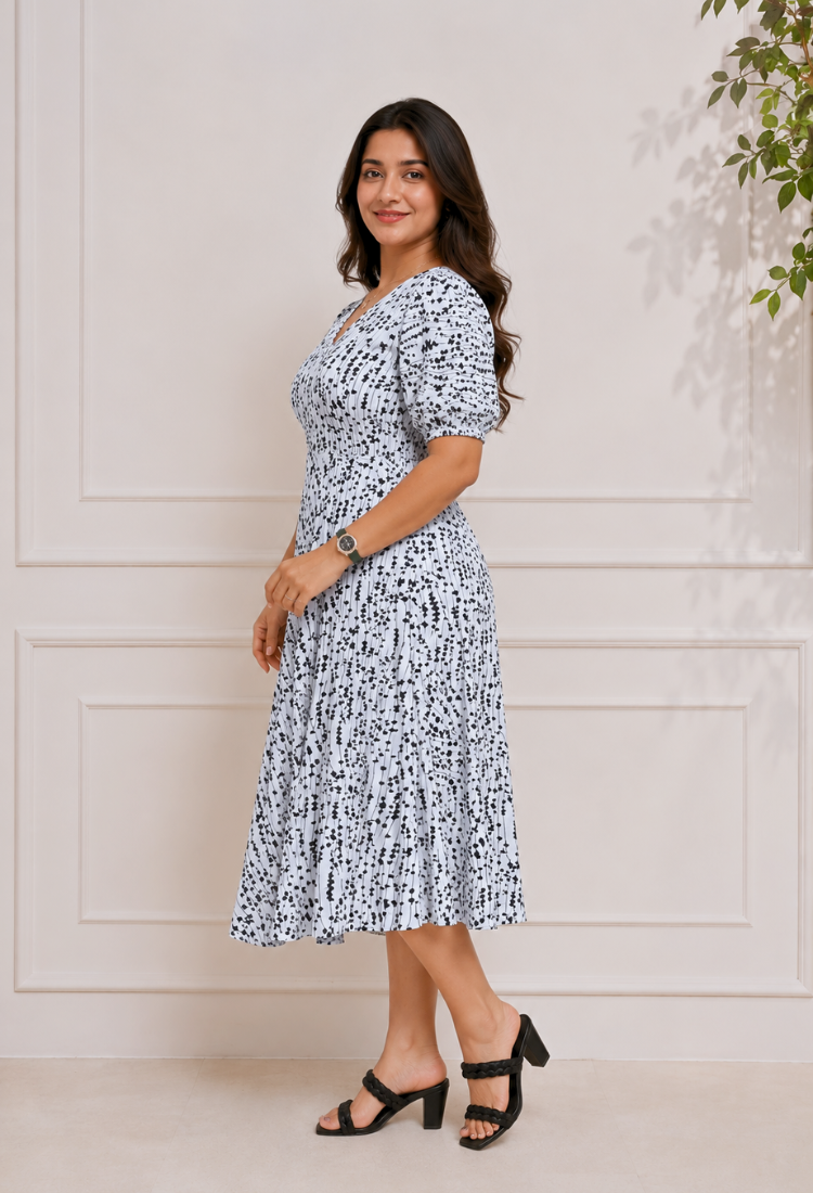 avAraNIya® Abstract Print Crepe Midi Dress