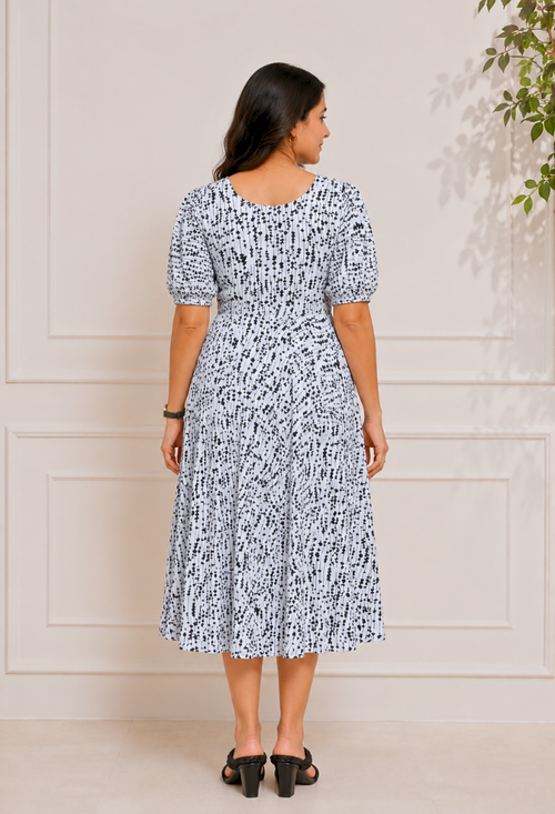 avAraNIya® Abstract Print Crepe Midi Dress