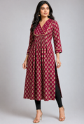 avAraNIya® Wine Printed Flared Kurti for Women