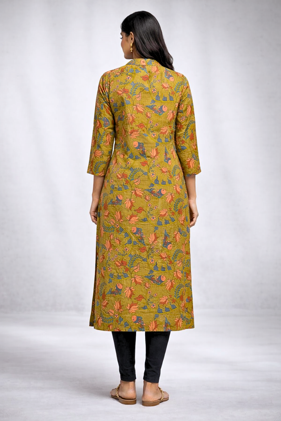 Pink Floral Printed Long Kurti for Women – Straight Fit Ethnic Wear